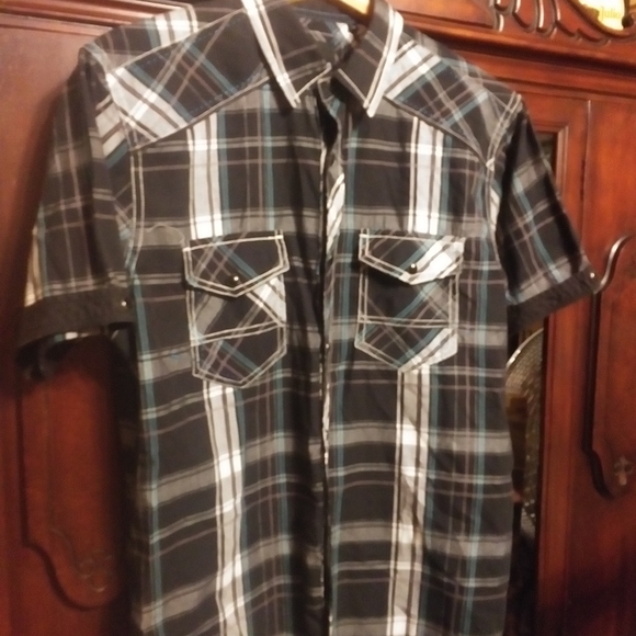 SHIRT - Picture 2 of 4